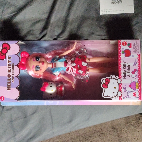 Hello kitty barbie - Picture 1 of 3